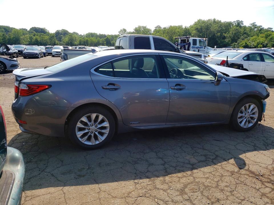 2013 Lexus Es 300h VIN JTHBW1GG8D2038858 COPART salvage auction — FRONT END, Ct - Cert Of Title-Salvage, sold $975 on 2026-07-17 (photo 3)
