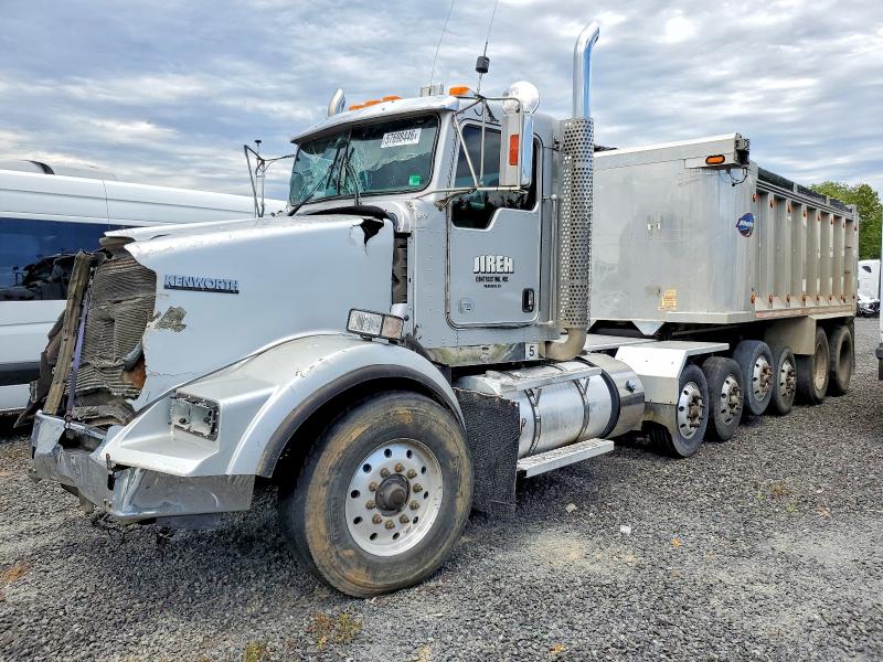 2018 Kenworth T800 VIN 1NKDLP0X6JJ180500 COPART salvage auction — FRONT END, VA - CERT OF TITLE - SALVAGE, sold $14,300 on 2026-07-16 (photo 2)
