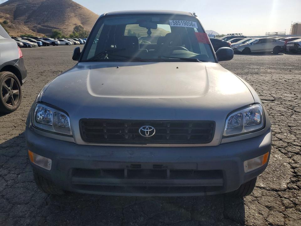 1999 Toyota Rav4 VIN JT3GP10V9X7057105 COPART salvage auction — REAR END, CA - DIS/DLR/EXP ONLY CLEAN TITLE, sold $200 on 2026-07-09 (photo 5)