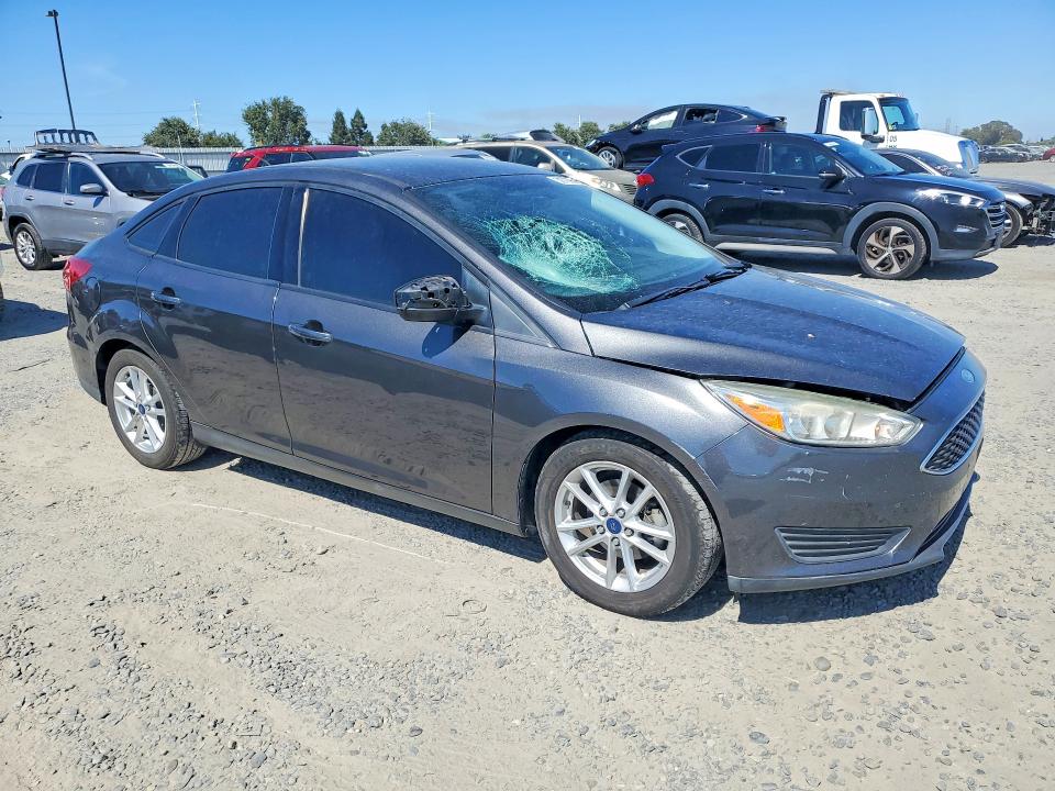 2015 Ford VIN 1FADP3F29FL330465 COPART salvage auction — VANDALISM, Ca - Salvage Certificate, sold $350 on 2026-07-02 (photo 4)