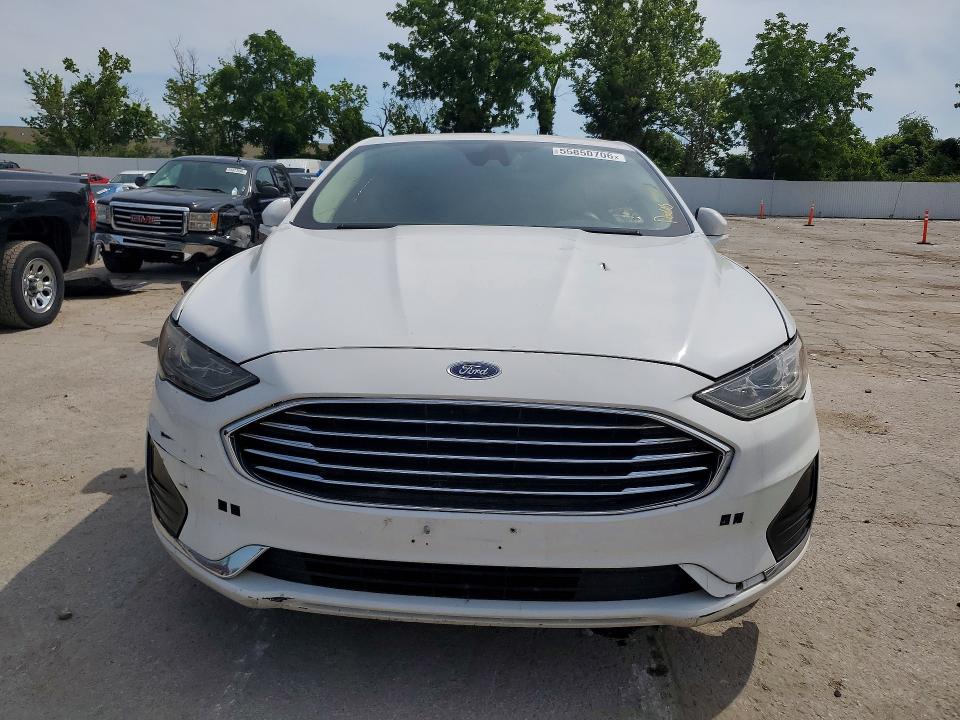 2019 Ford Fusion VIN 3FA6P0CD7KR181062 COPART salvage auction — VANDALISM, Il - Certificate Of Title (P), sold $1,600 on 2026-07-02 (photo 5)