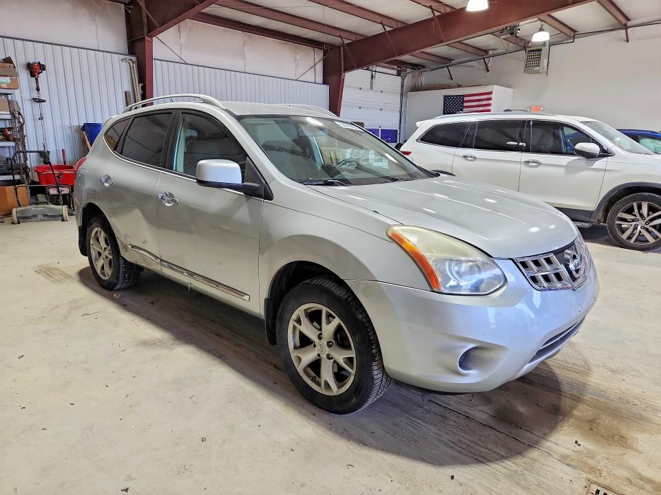 2011 Nissan Rogue sport VIN JN8AS5MV2BW686161 COPART salvage auction — SIDE, Pa - Certificate Of Salvage, sold $375 on 2026-07-24 (photo 4)