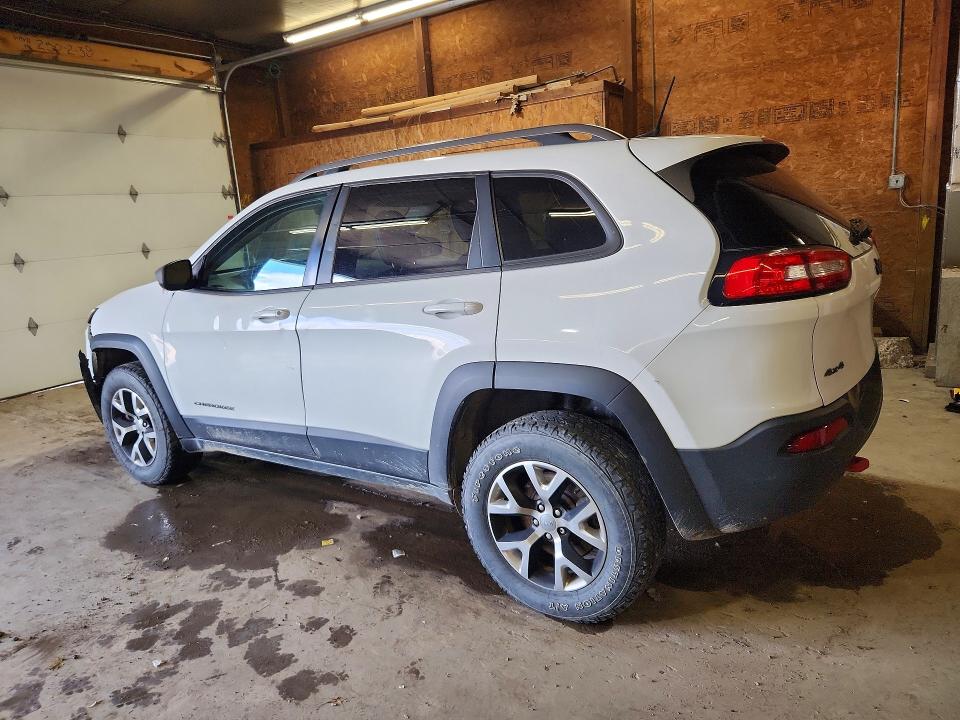 2016 Jeep Cherokee VIN 1C4PJMBS1GW320520 COPART salvage auction — FRONT END, PA - CERTIFICATE OF SALVAGE, sold $1,050 on 2026-07-02 (photo 2)