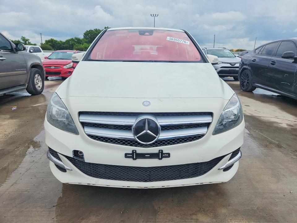 2017 Mercedes-benz B-klasse VIN WDDVP9AB4HJ015022 COPART salvage auction — NORMAL WEAR, Mt - Certificate Of Title, sold $3,000 on 2026-07-02 (photo 5)