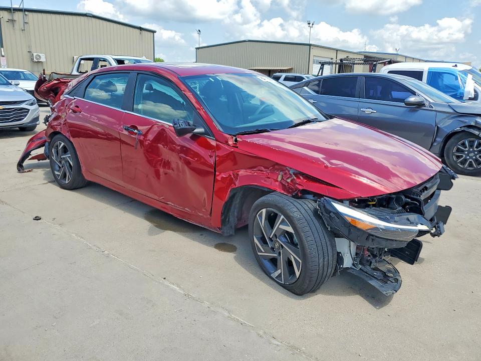2025 Hyundai Elantra VIN KMHLS4DG3SU971488 COPART salvage auction — REAR END, Tx - Nonrepairable Title, sold $2,450 on 2026-07-08 (photo 4)