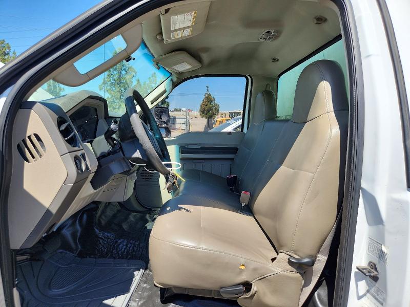 2008 Ford F-550 super duty VIN 1FDAF56R28EB90528 COPART salvage auction — NORMAL WEAR, Ca - Dis/Dlr/Exp Only Clean Title (P), sold $925 on 2026-07-08 (photo 7)