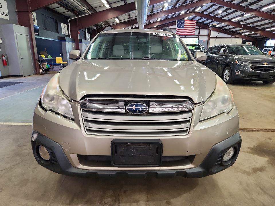 2014 Subaru Outback VIN 4S4BRBCC1E3222371 COPART salvage auction — FRONT END, Vt - Certificate Of Title, sold $1,500 on 2026-07-10 (photo 5)