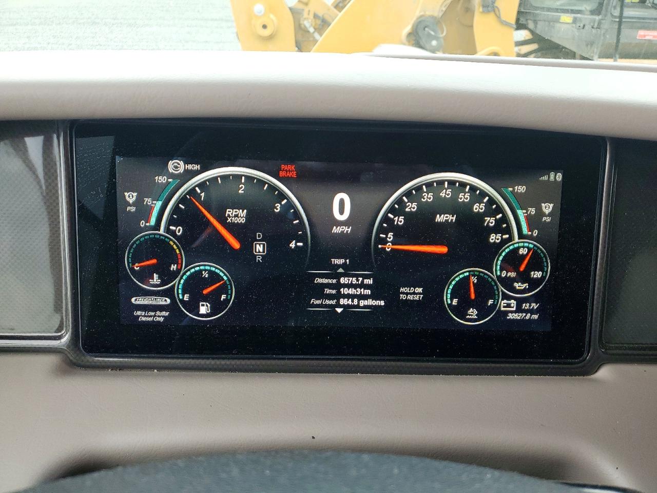 2021 Freightliner Unknown VIN 4UZACHFE5MCMT9367 COPART salvage auction — Water/Flood, FL - DEALER ONLY SALVAGE TITLE, sold $90,000 on 2026-07-02 (photo 8)