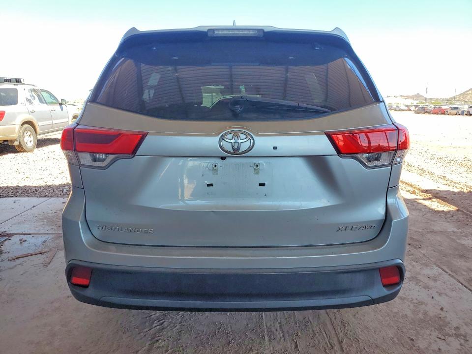 2019 Toyota Highlander VIN 5TDJZRFH9KS583101 COPART salvage auction — MECHANICAL, Az - Cert Of Title - Salvage, sold $12,600 on 2026-07-09 (photo 6)