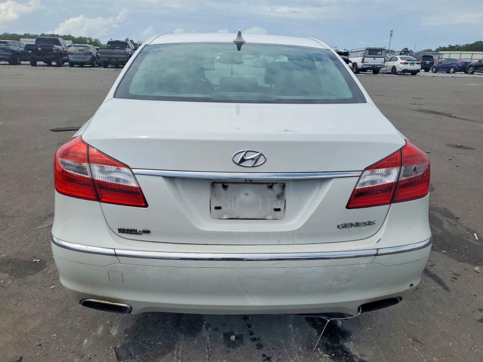 2013 Hyundai Genesis VIN KMHGC4DD5DU236860 COPART salvage auction — SIDE, FL - CERTIFICATE OF DESTRUCTION, sold $375 on 2026-07-27 (photo 6)