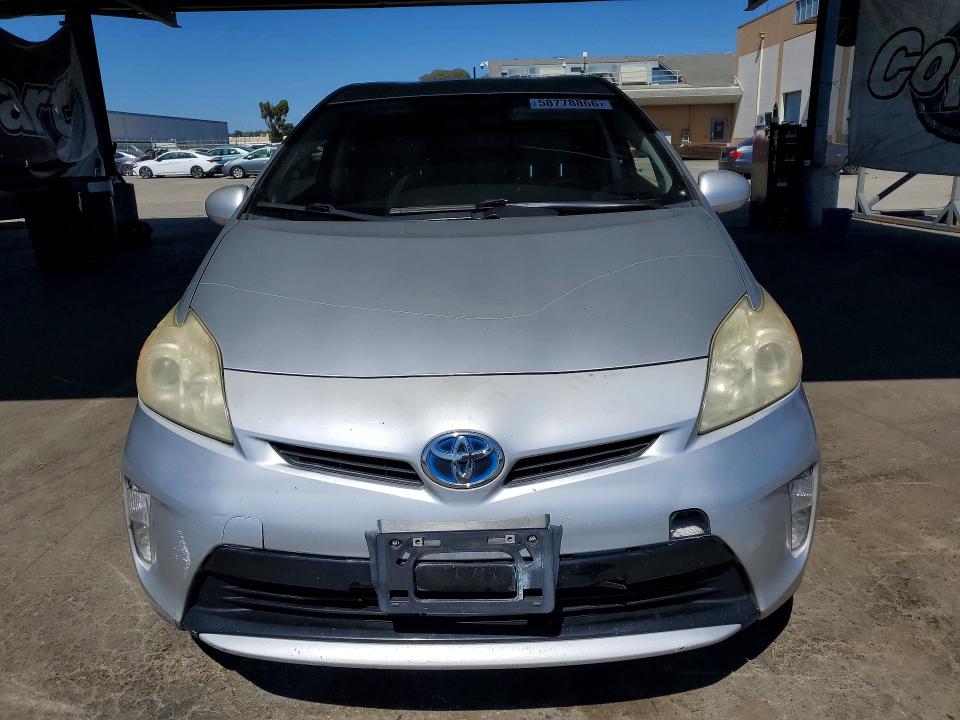 2012 Toyota Prius VIN JTDKN3DUXC5445149 COPART salvage auction — VANDALISM, CA - SALVAGE CERTIFICATE, sold $900 on 2026-07-09 (photo 5)