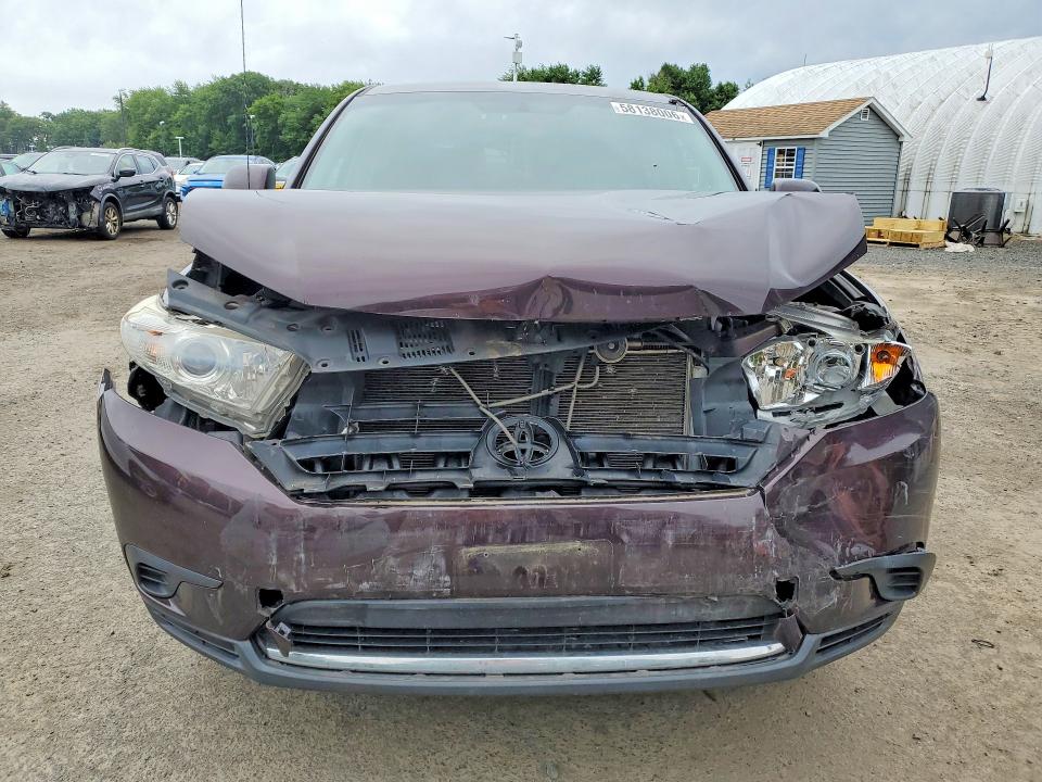 2011 Toyota Highlander VIN 5TDBK3EH5BS069396 COPART salvage auction — FRONT END, Ct - Cert Of Title-Salvage, sold $2,100 on 2026-07-02 (photo 5)