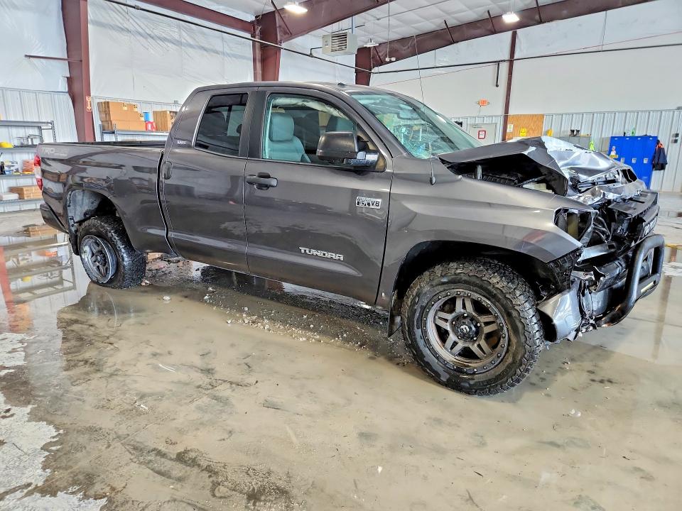 2017 Toyota Tundra VIN 5TFUW5F17HX621350 COPART salvage auction — FRONT END, Il - Salvage Certificate, sold $5,600 on 2026-07-27 (photo 4)
