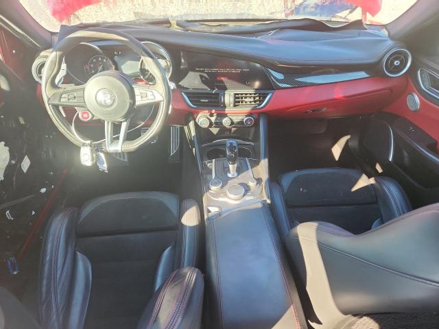2018 Alfa romeo Giulia VIN ZARFAEAV3J7570166 COPART salvage auction — FRONT END, Nc - Salvage Certificate Of Title, sold $7,100 on 2026-08-04 (photo 8)