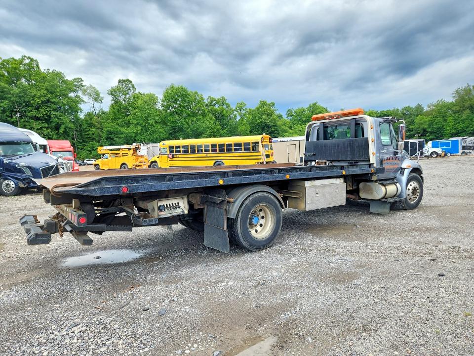 2011 International 4000 series VIN 1HTMKAAL8BH321088 COPART salvage auction — MINOR DENT/SCRATCHES, Fl - Certificate Of Title, sold $15,100 on 2026-07-30 (photo 3)