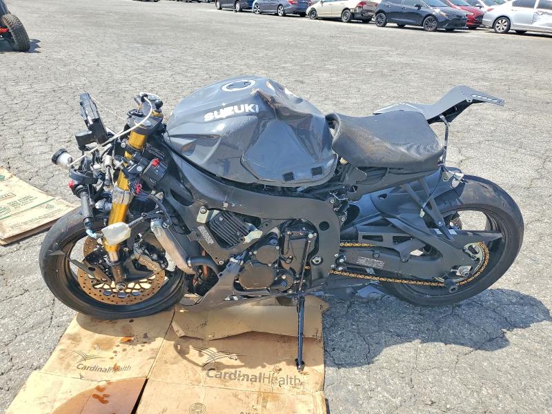 2025 Suzuki Gsx-r750 VIN JS1GR7MA2S7100265 COPART salvage auction — ALL OVER, CA - SALVAGE CERTIFICATE, sold $1,650 on 2026-07-02 (photo 3)