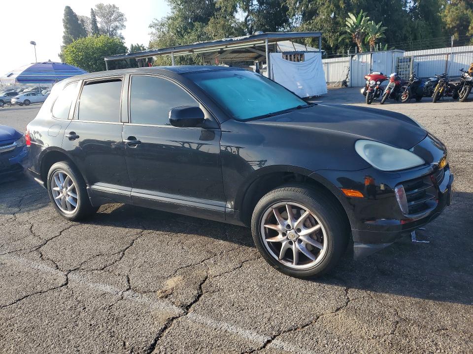 2009 Porsche Cayenne VIN WP1AB29P19LA42472 COPART salvage auction — MINOR DENT/SCRATCHES, CA - DIS/DLR/EXP ONLY CLEAN TITLE, sold $1,250 on 2026-08-07 (photo 4)