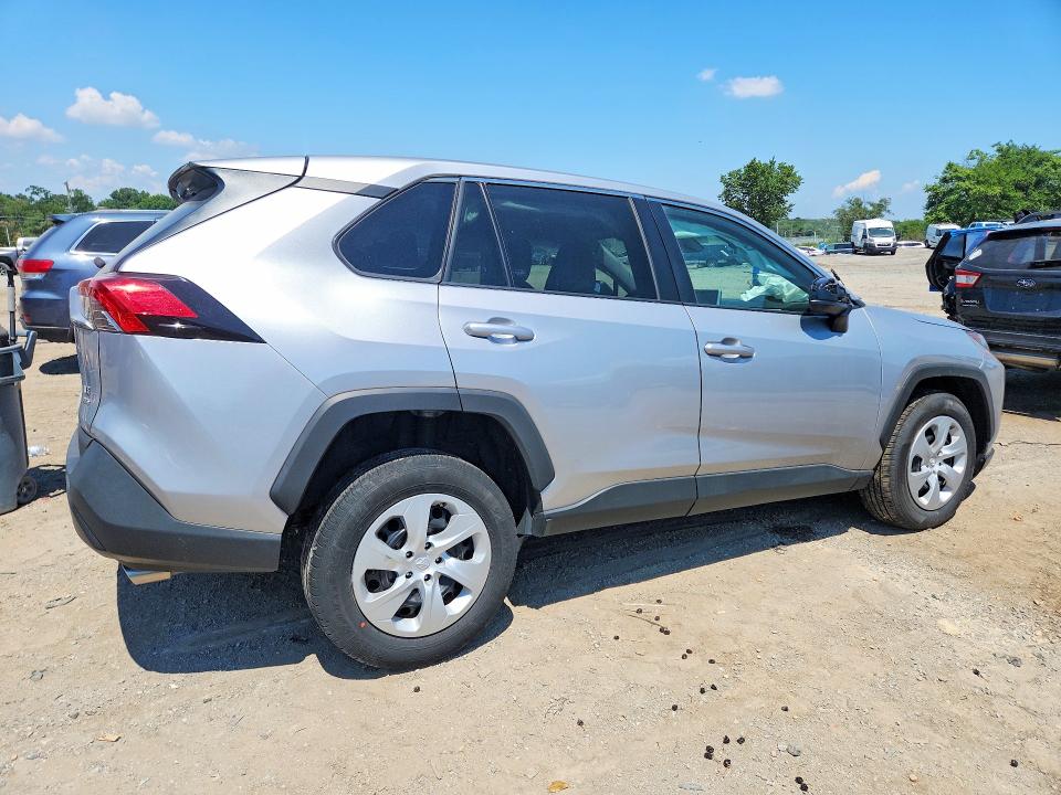 2024 Toyota Rav 4 VIN 2T3F1RFV4RC436696 COPART salvage auction — FRONT END, Ca - Non-Repairable Vehicle Cert, sold $11,600 on 2026-07-30 (photo 3)