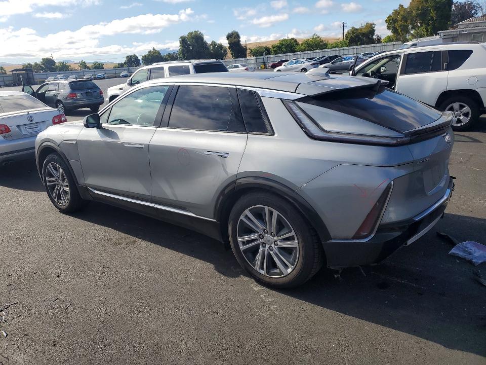 2024 Cadillac Lyriq VIN 1GYKPMRL8RZ100195 COPART salvage auction — REAR END, Ca - Salvage Certificate, sold $13,000 on 2026-07-20 (photo 2)