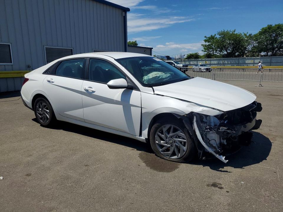 2026 Hyundai Elantra VIN KMHLM4DJ2TU202004 COPART salvage auction — FRONT END, VA - CERT OF TITLE - SALVAGE, sold $6,500 on 2026-07-06 (photo 4)
