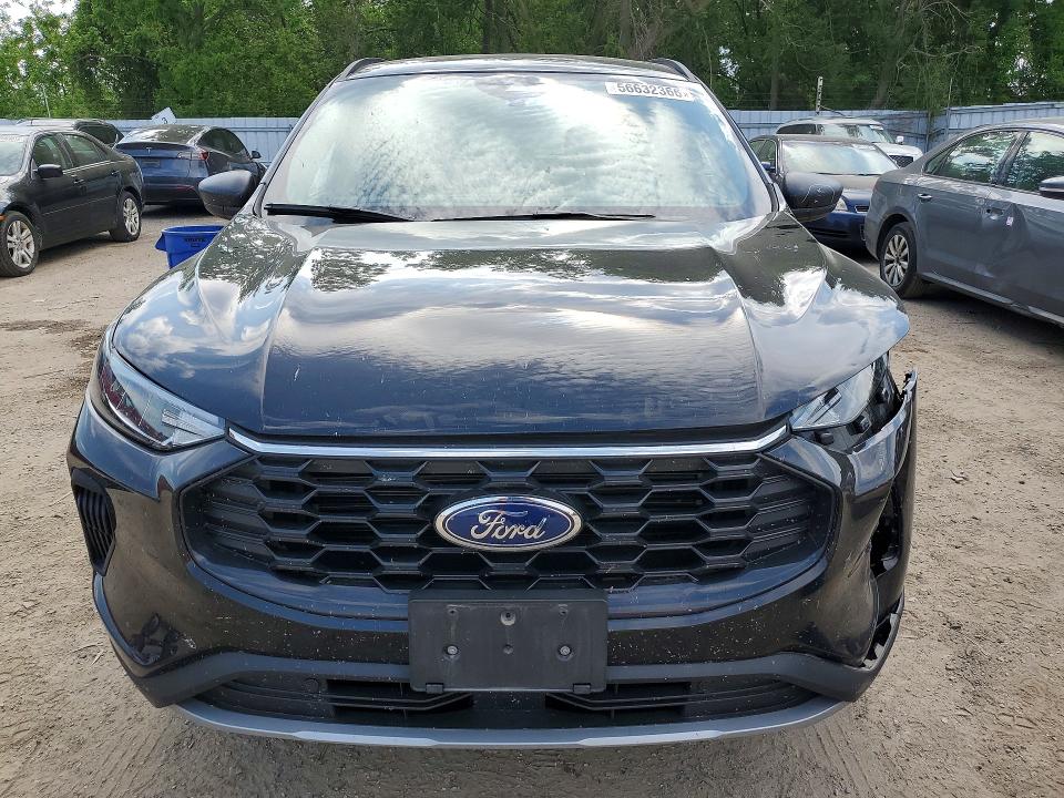 2025 Ford Escape VIN 1FMCU9MN7SUB13009 COPART salvage auction — FRONT END, ON - PERMIT NO BRAND - UNFIT, sold $8,400 on 2026-08-20 (photo 5)