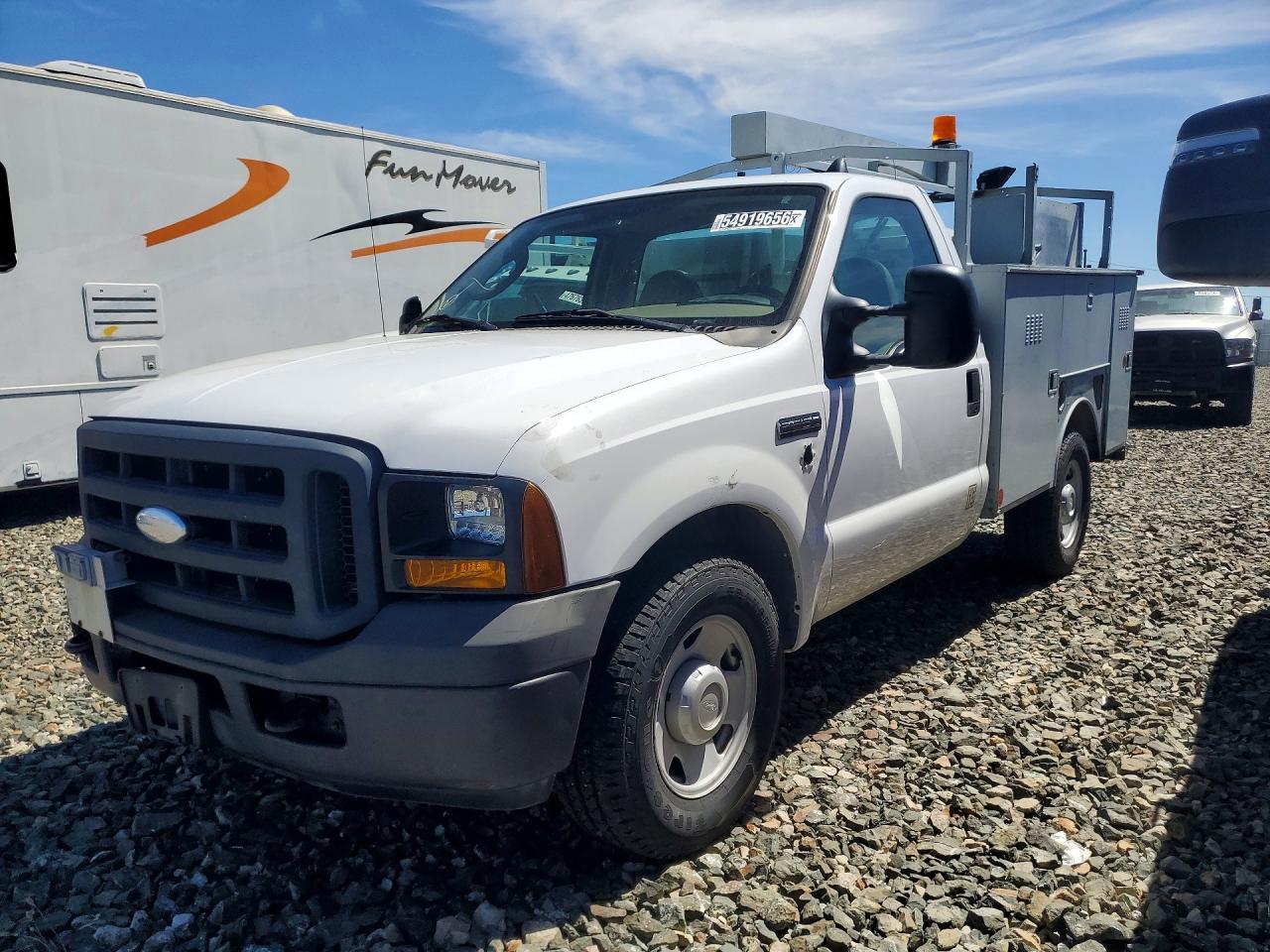 2006 Ford F-350 VIN 1FDSF30586EC12138 COPART salvage auction — Mechanical, CA - DIS/DLR/EXP ONLY CLEAN TITLE (P), sold $2,050 on 2026-06-22 (photo 1)
