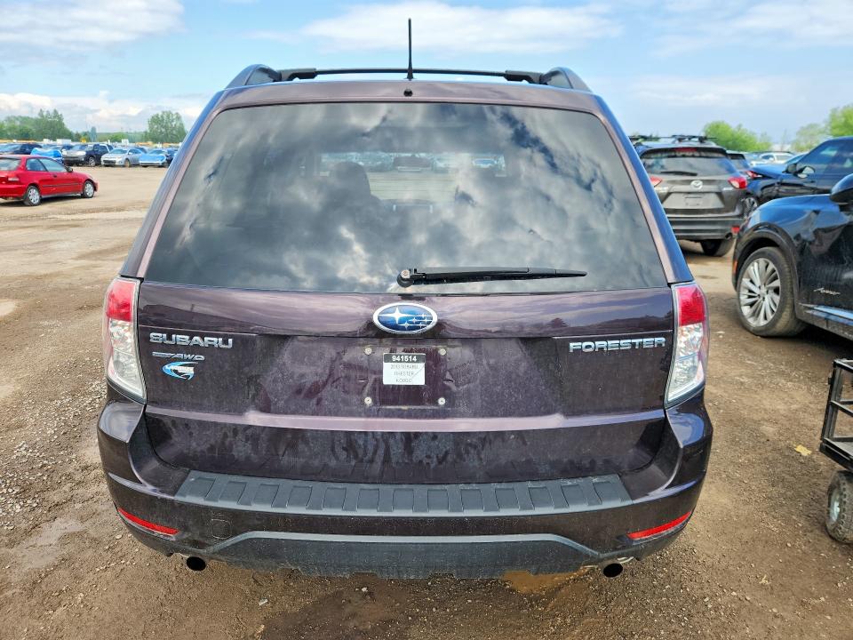 2013 Subaru Forester VIN JF2SHCBC7DH405310 COPART salvage auction — MINOR DENT/SCRATCHES, On - Permit No Brand - Unfit, sold $300 on 2026-07-03 (photo 6)
