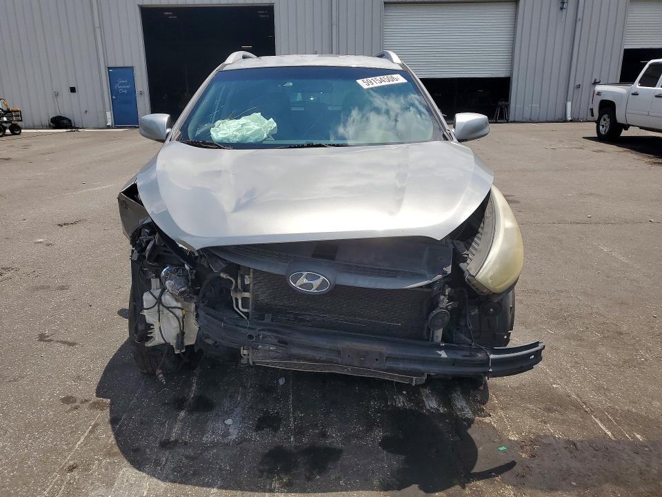 2015 Hyundai Tucson VIN KM8JU3AG8FU063432 COPART salvage auction — FRONT END, Fl - Cert Of Title Slvg Rebuildable, sold $625 on 2026-07-15 (photo 5)