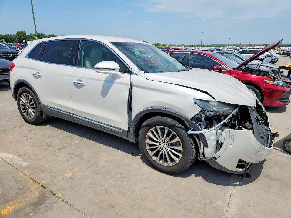 2016 Lincoln Mkx VIN 2LMTJ6KR6GBL29271 COPART salvage auction — FRONT END, Tx - Certificate Of Title (P), sold $1,150 on 2026-07-09 (photo 4)