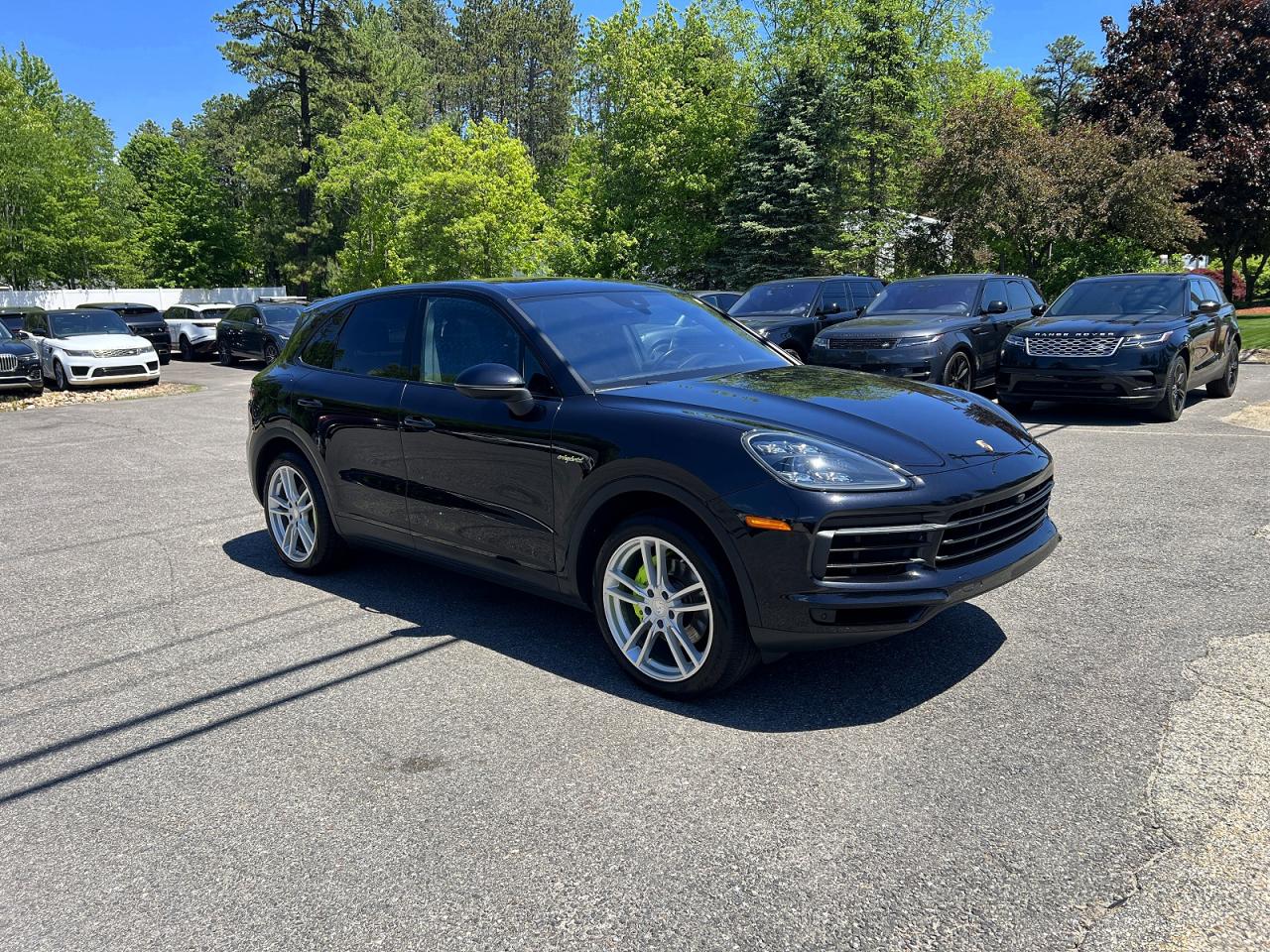 2019 Porsche Cayenne VIN WP1AE2AY8KDA52072 COPART salvage auction — Minor Dent/Scratches, IN - CERTIFICATE OF TITLE (P), sold $24,900 on 2026-07-01 (photo 2)