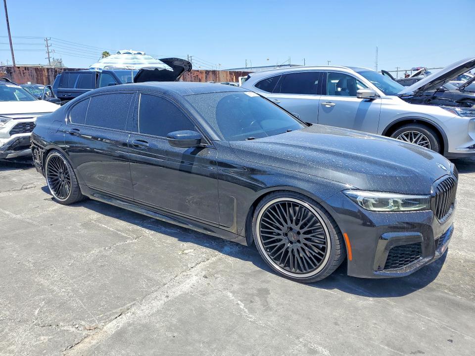 2022 BMW 7er VIN WBA7T2C01NCJ61120 COPART salvage auction — REAR END, Ca - Salvage Certificate, sold $26,000 on 2026-08-19 (photo 4)
