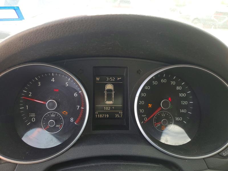 2013 Volkswagen VIN WVWDB7AJ2DW027148 COPART salvage auction — SIDE, Tx - Salvage Vehicle Title, sold $950 on 2026-08-07 (photo 9)