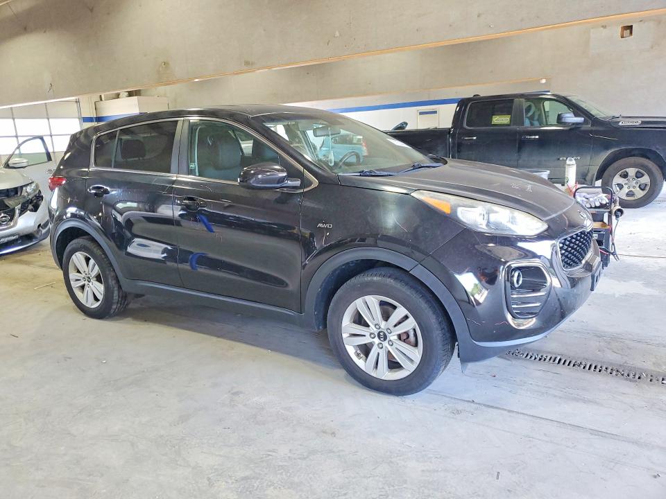 2017 Kia Sportage VIN KNDPMCAC8H7093009 COPART salvage auction — SIDE, Salvage Title, sold $2,150 on 2026-07-17 (photo 4)