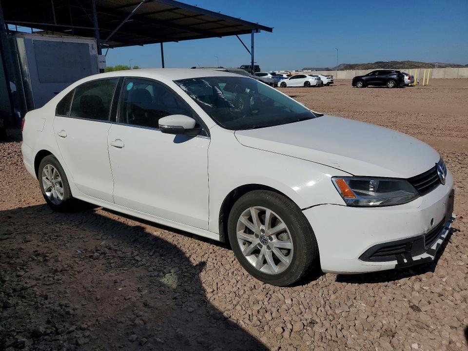 2013 Volkswagen Jetta VIN 3VWDP7AJ2DM398860 COPART salvage auction — FRONT END, Az - Cert Of Title - Salvage, sold $1,950 on 2026-07-02 (photo 4)
