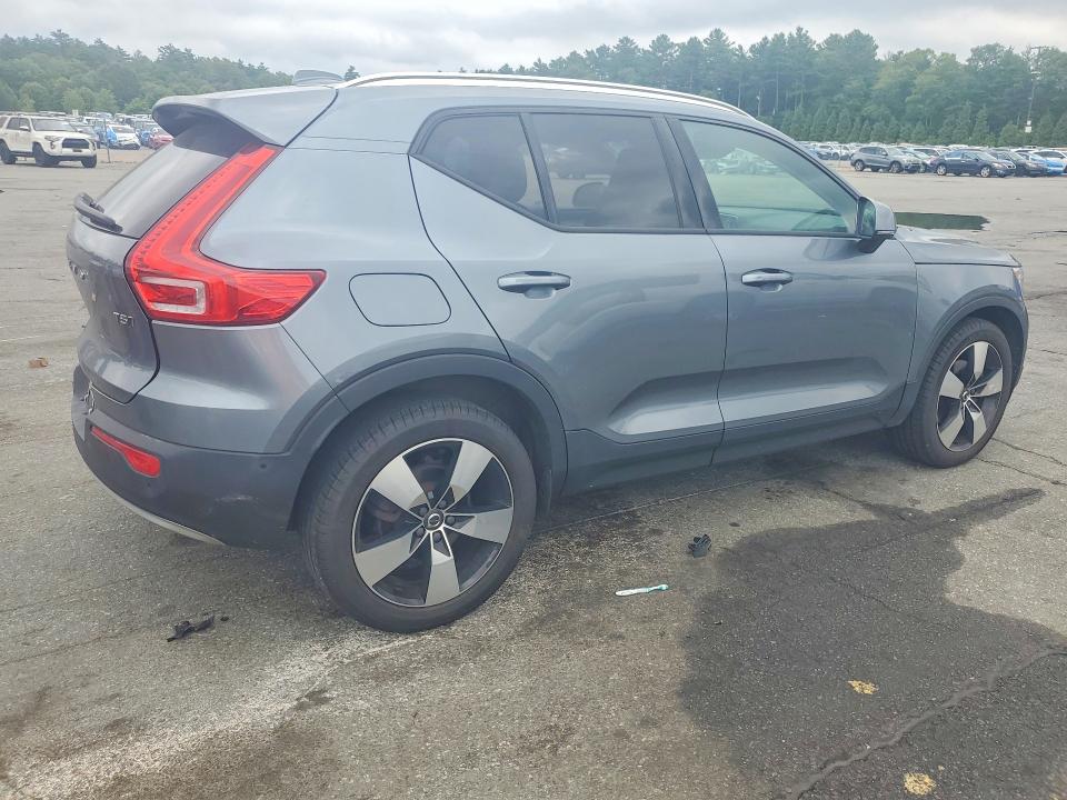 2019 Volvo Xc40 VIN YV4162UK6K2091645 COPART salvage auction — REAR END, Wv - Salvage Certificate, sold $325 on 2026-07-21 (photo 3)