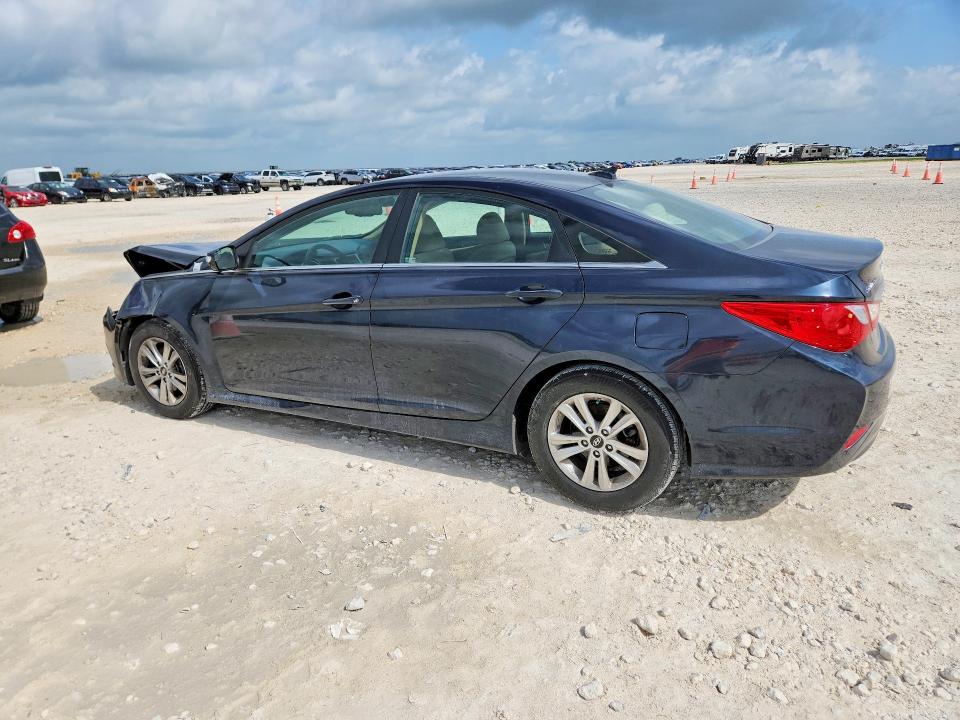 2014 Hyundai Sonata VIN 5NPEB4AC5EH907157 COPART salvage auction — FRONT END, Tx - Salvage Vehicle Title, sold $1,200 on 2026-07-09 (photo 2)