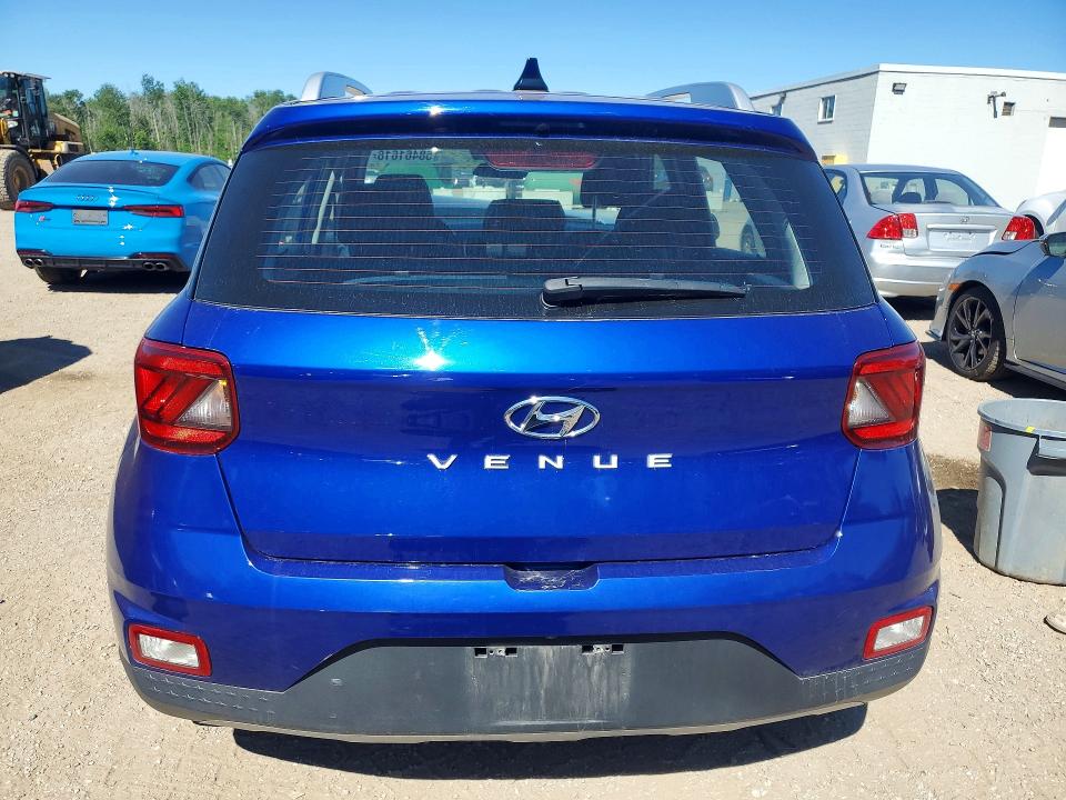 2022 Hyundai Venue VIN KMHRC8A32NU133778 COPART salvage auction — FRONT END, ON - PERMIT SALVAGE, sold $600 on 2026-07-21 (photo 6)