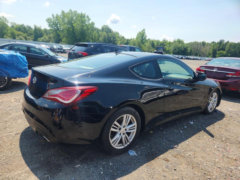 2013 Hyundai Genesis VIN KMHHT6KD9DU091616 COPART salvage auction — MINOR DENT/SCRATCHES, MT - CERTIFICATE OF TITLE, sold $550 on 2026-07-29 (photo 3)