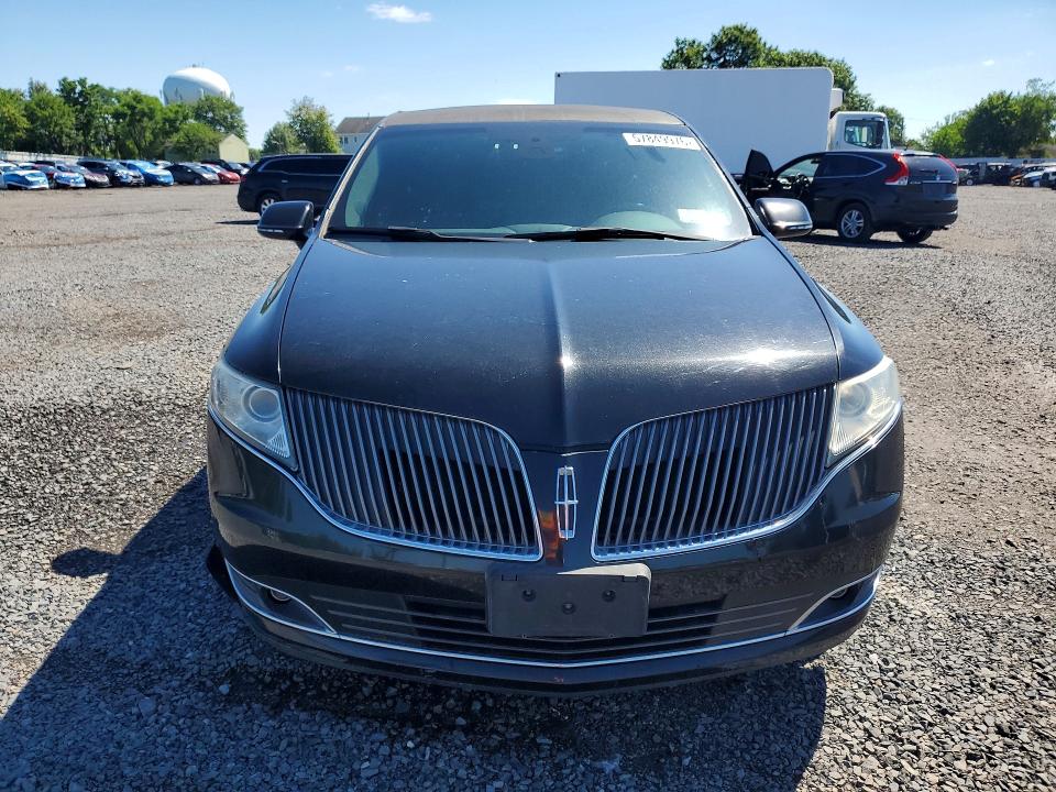 2015 Lincoln Mkt VIN 2L1MJ5LK7FBL01832 COPART salvage auction — WATER/FLOOD, Ny - Certificate Of Title (P), sold $925 on 2026-07-17 (photo 5)