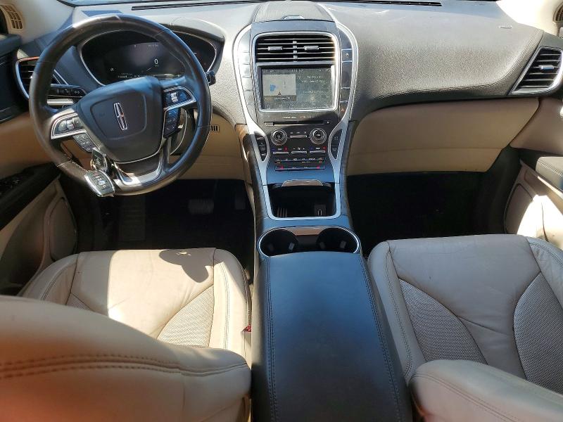 2019 Lincoln VIN 2LMPJ6K90KBL23783 COPART salvage auction — MECHANICAL, Salvage Title, sold $5,200 on 2026-07-29 (photo 8)