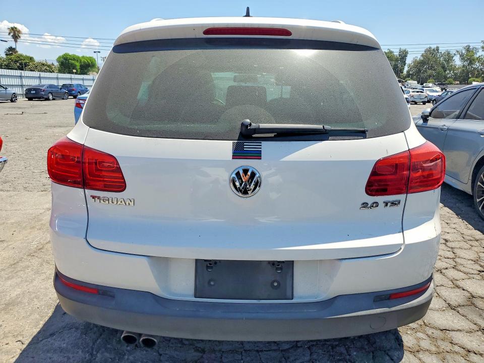 2012 Volkswagen Tiguan VIN WVGAV7AX8CW530532 COPART salvage auction — FRONT END, Ca - Dis/Dlr/Exp Only Clean Title, sold $2,000 on 2026-07-02 (photo 6)