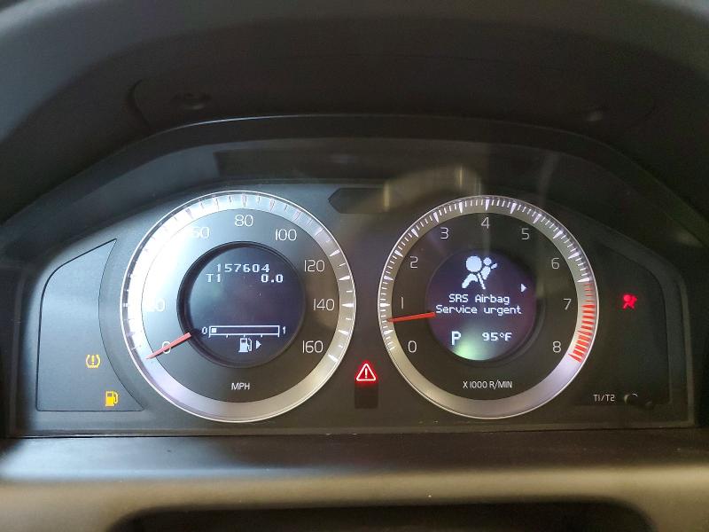2010 Volvo Xc60 VIN YV4992DZ4A2060383 COPART salvage auction — MINOR DENT/SCRATCHES, Vt - Certificate Of Title, sold $2,100 on 2026-07-31 (photo 9)