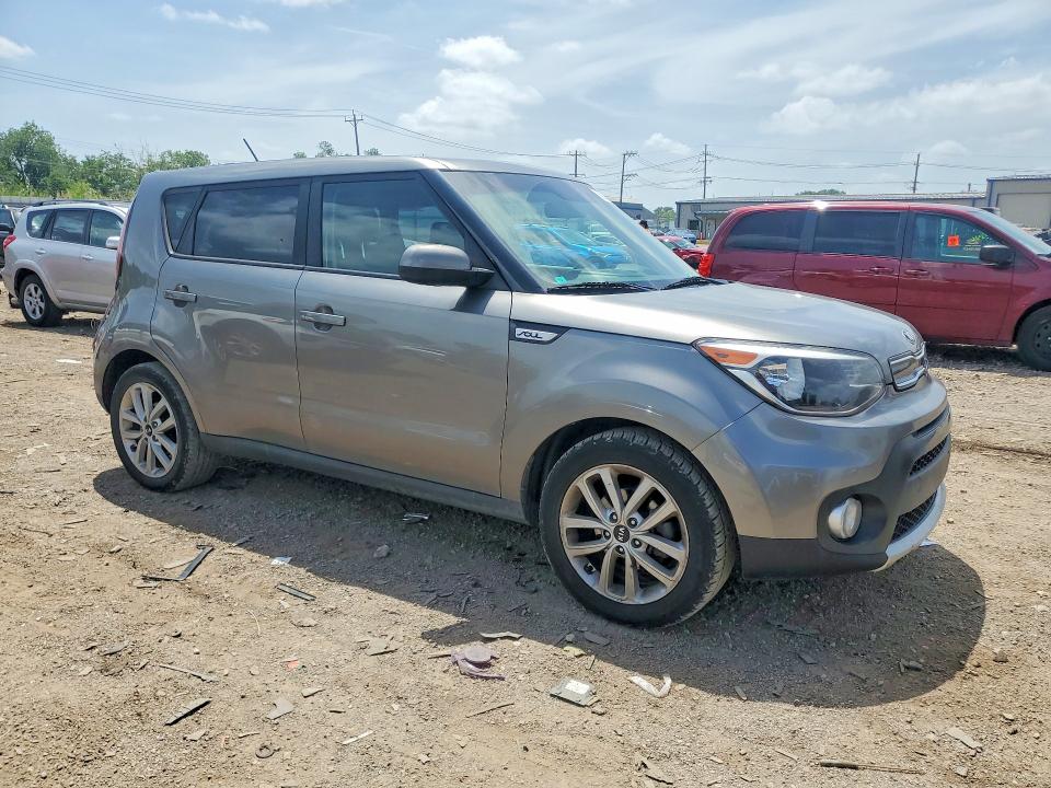 2017 Kia Soul VIN KNDJP3A59H7424386 COPART salvage auction — MINOR DENT/SCRATCHES, Il - Certificate Of Title, sold $850 on 2026-07-06 (photo 4)