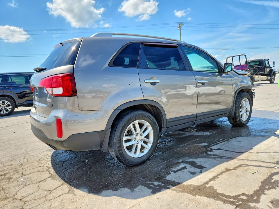2015 Kia Sorento VIN 5XYKT3A69FG659945 COPART salvage auction — FRONT END, Tn - Salvage Certificate, sold $625 on 2026-07-13 (photo 3)