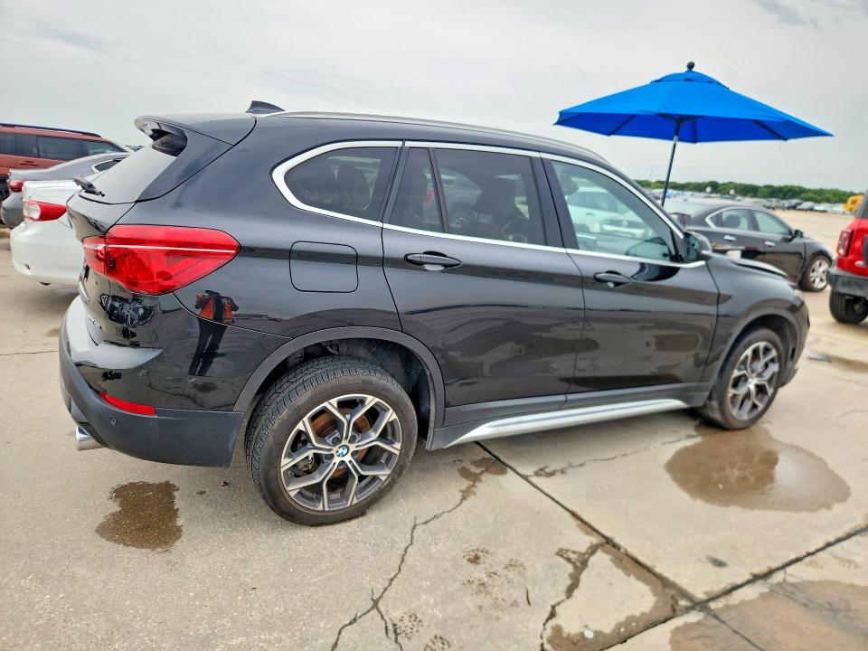 2021 BMW X1 VIN WBXJG7C00M5U01077 COPART salvage auction — FRONT END, Tx - Certificate Of Title (P), sold $7,500 on 2026-07-28 (photo 3)