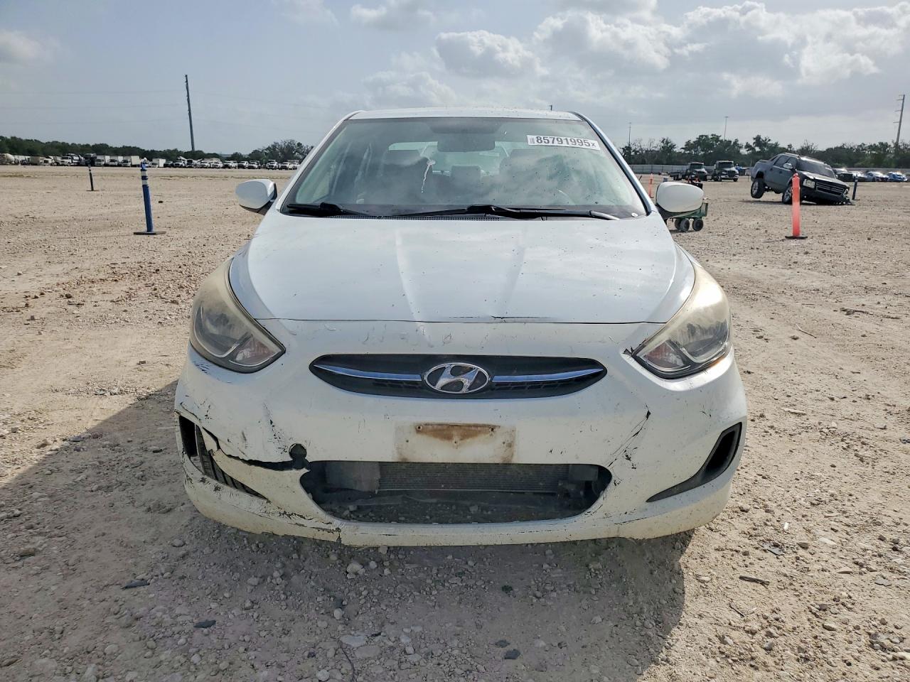 2015 Hyundai Accent VIN KMHCT4AE3FU817174 COPART salvage auction — Front End, TX - CERTIFICATE OF TITLE, sold $775 on 2026-07-09 (photo 5)