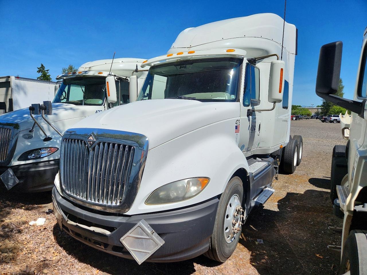 2009 International ProStar VIN 2HSCUAPR09C121071 COPART salvage auction — Front End, OR - CERTIFICATE OF TITLE, sold $3,550 on 2026-07-07 (photo 2)