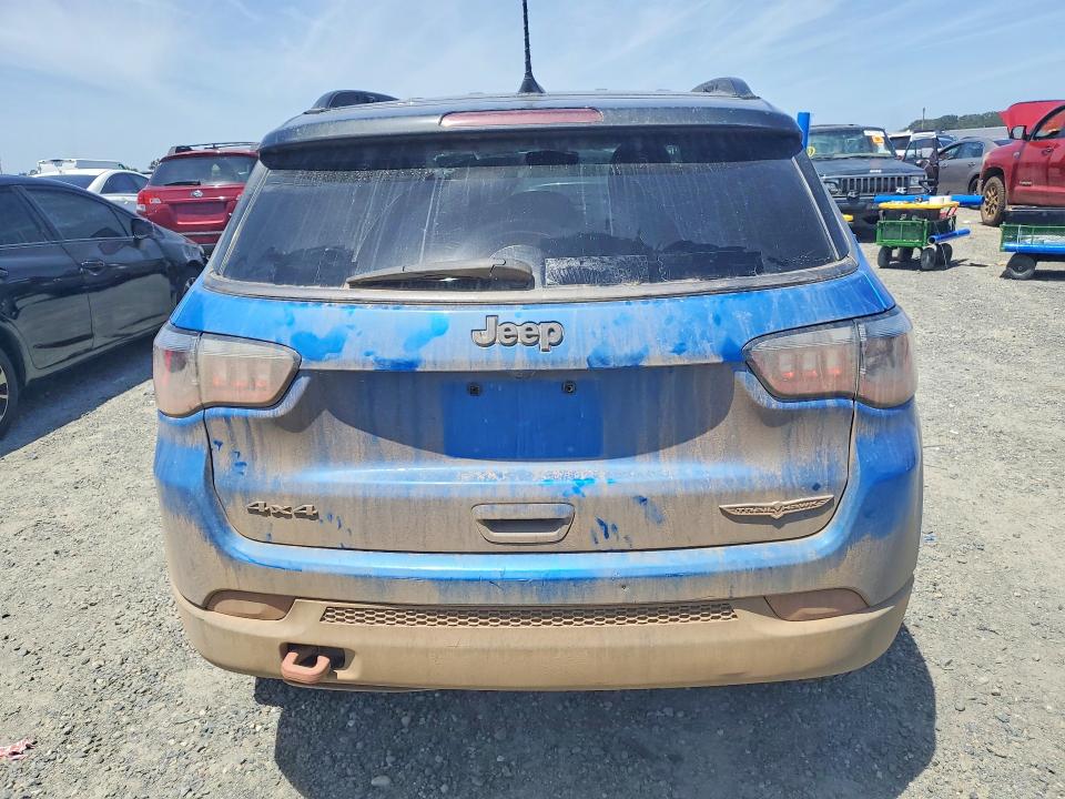 2017 Jeep Compass VIN 3C4NJDDB3HT646251 COPART salvage auction — FRONT END, Ca - Salvage Certificate, sold $2,650 on 2026-07-02 (photo 6)