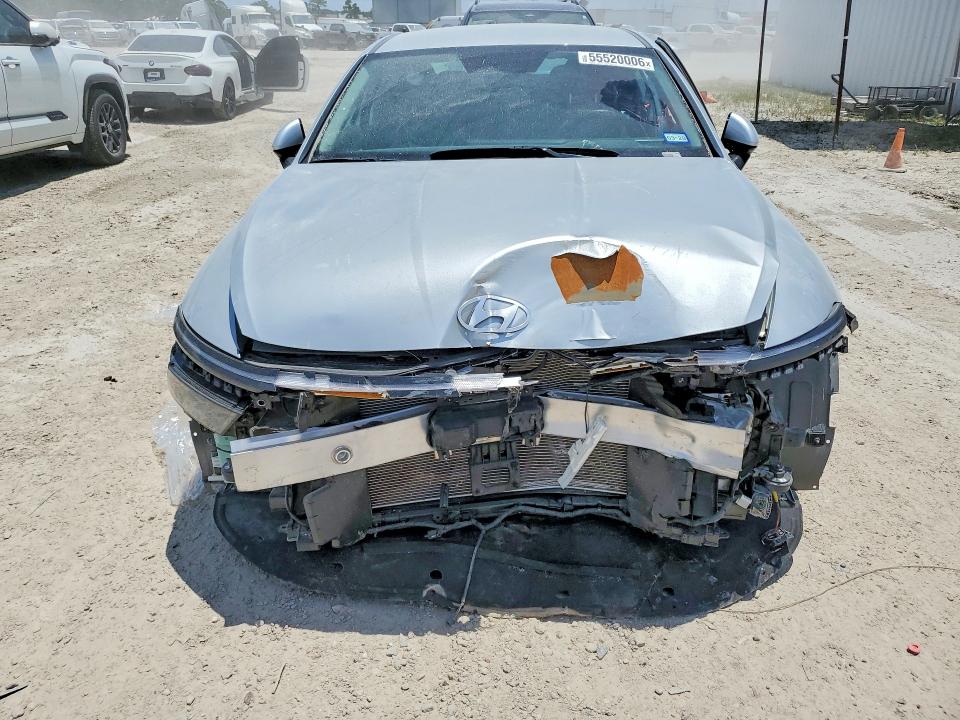 2026 Hyundai VIN KMHL64JA5TA563498 COPART salvage auction — FRONT END, Tx - Salvage Vehicle Title, sold $4,600 on 2026-07-31 (photo 5)