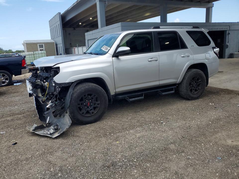 2019 Toyota 4runner VIN JTEBU5JR2K5691878 COPART salvage auction — FRONT END, Fl - Certificate Of Destruction, sold $7,700 on 2026-07-14 (photo 1)